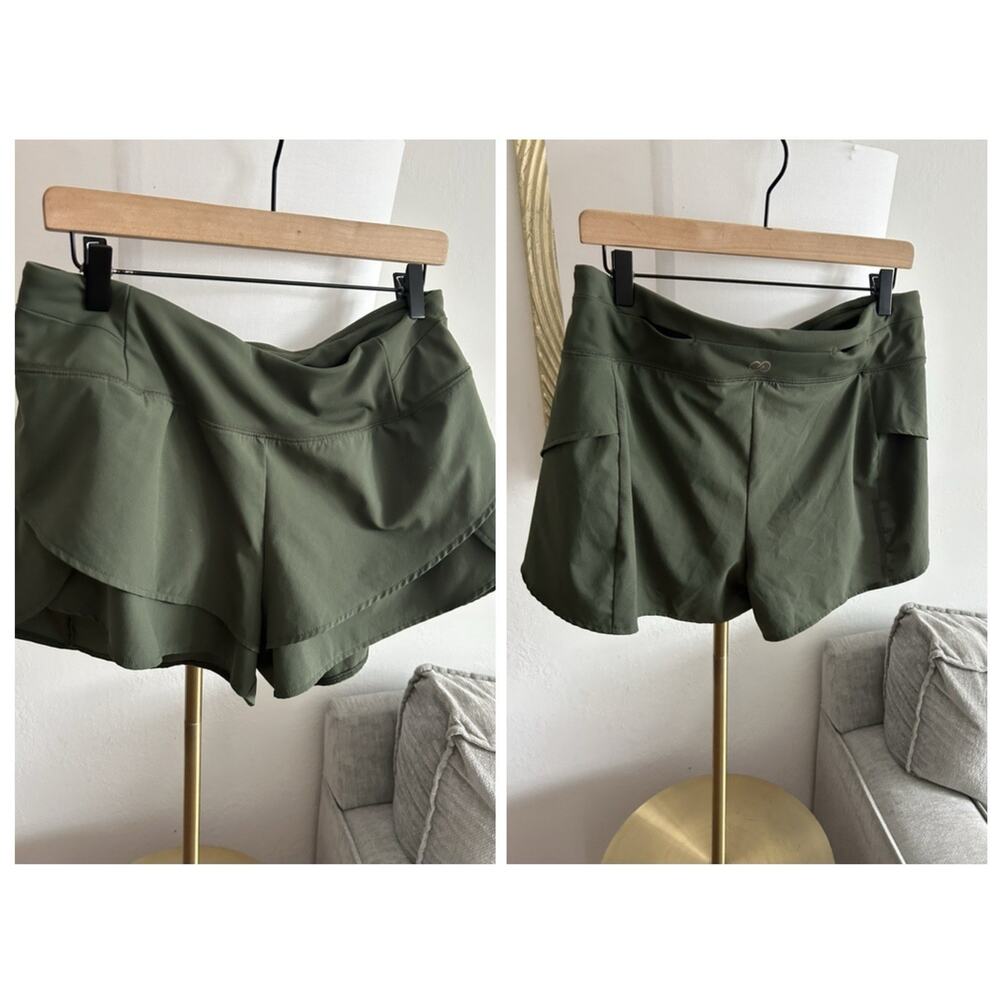 Calia Stay the Path shorts L Green Petal Hem Sports Gym Running Athletic